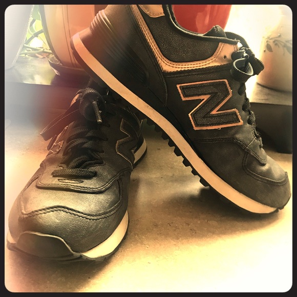 New Balance Shoes - New Balance rose gold sneakers!